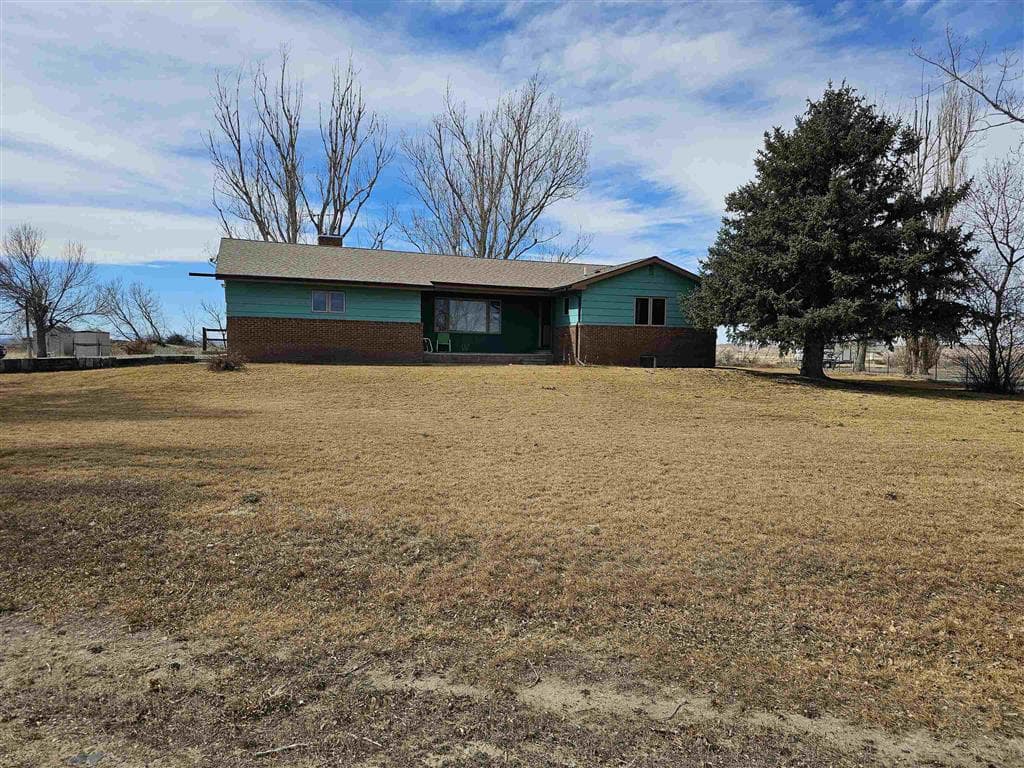 1670 Sesame St — photo 4 of 25