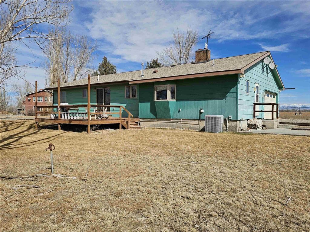 1670 Sesame St — photo 6 of 25