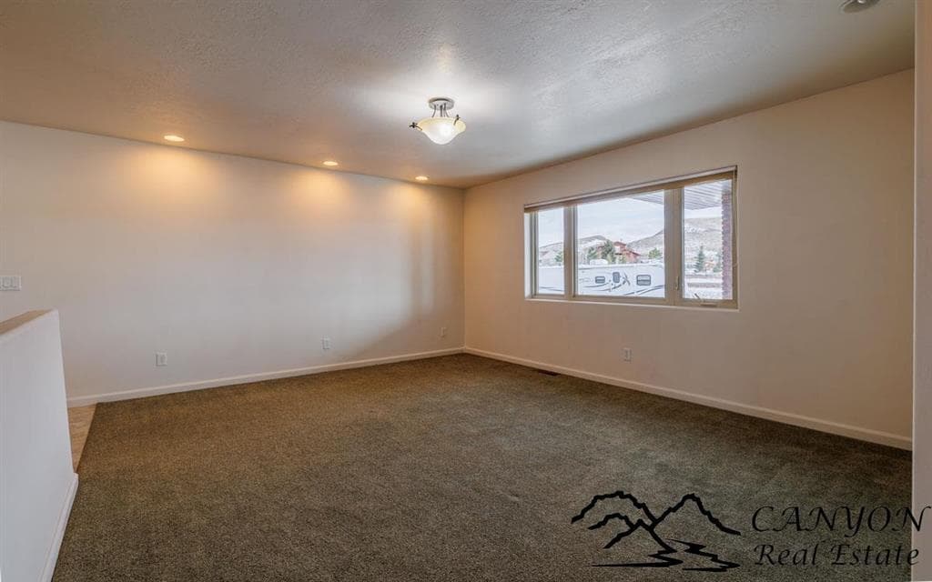 31 Diamond Basin Rd — photo 18 of 25