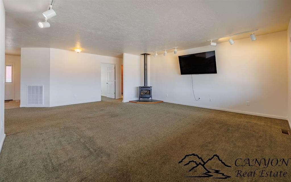 31 Diamond Basin Rd — photo 8 of 25