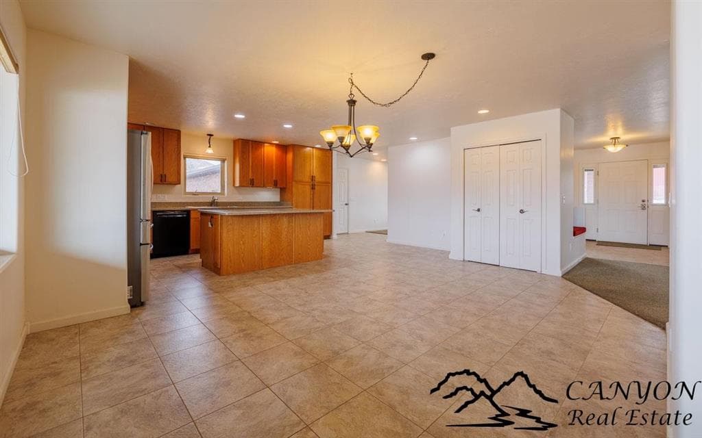 31 Diamond Basin Rd — photo 9 of 25