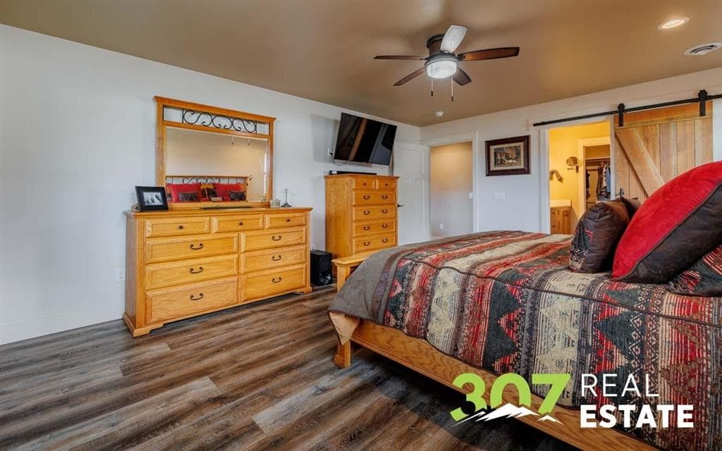 3031 Hardpan Ave — photo 14 of 25