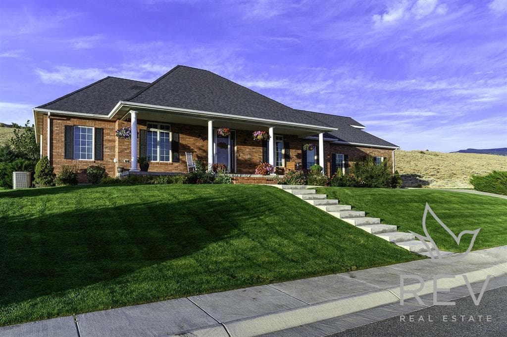 732 Links View Dr — photo 3 of 25