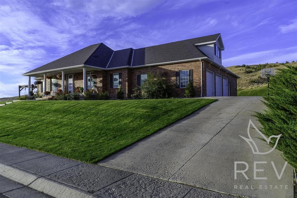 732 Links View Dr — photo 4 of 25