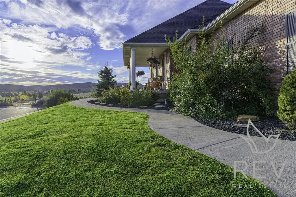 732 Links View Dr — photo 5 of 25