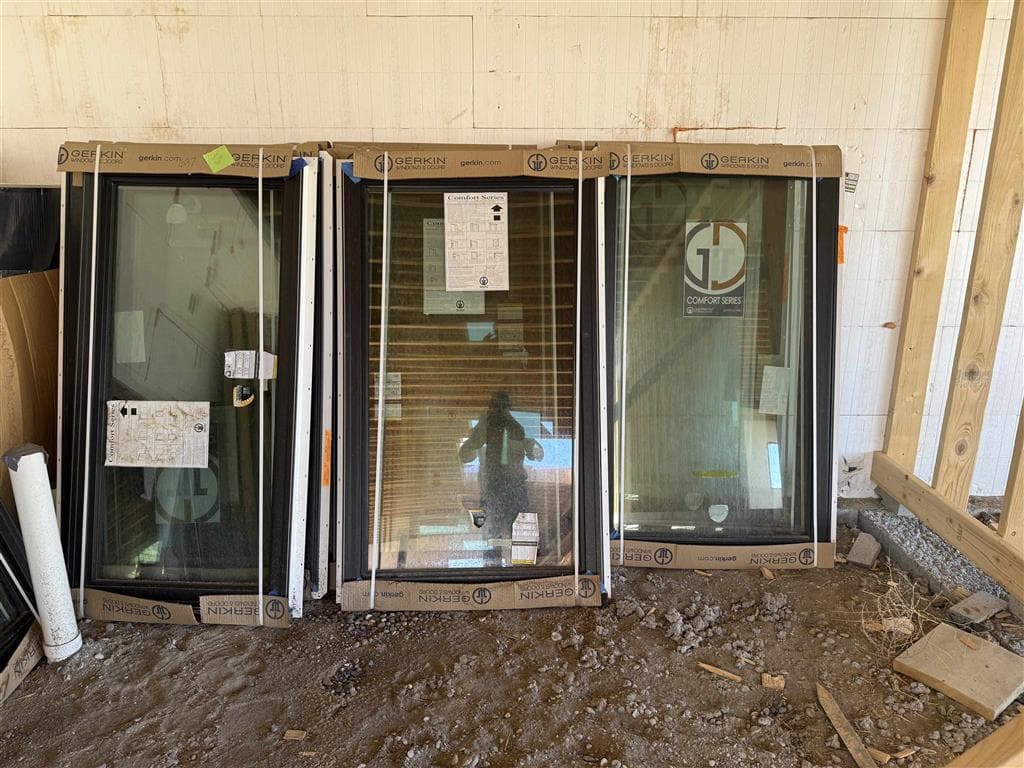 203 Hawk Dr — photo 12 of 17