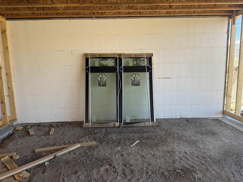 203 Hawk Dr — photo 14 of 17