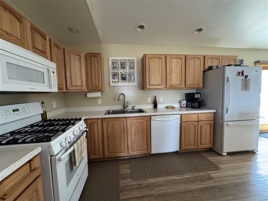 239 Hwy 14 E — photo 6 of 19