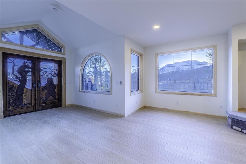 409 Tolman Rd — photo 16 of 25