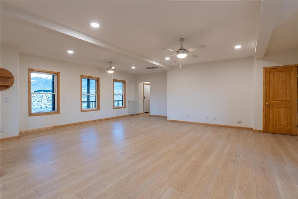 409 Tolman Rd — photo 22 of 25