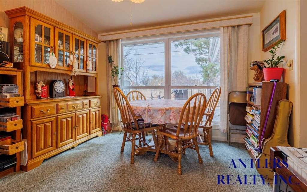 2514 Carter Ave — photo 9 of 25