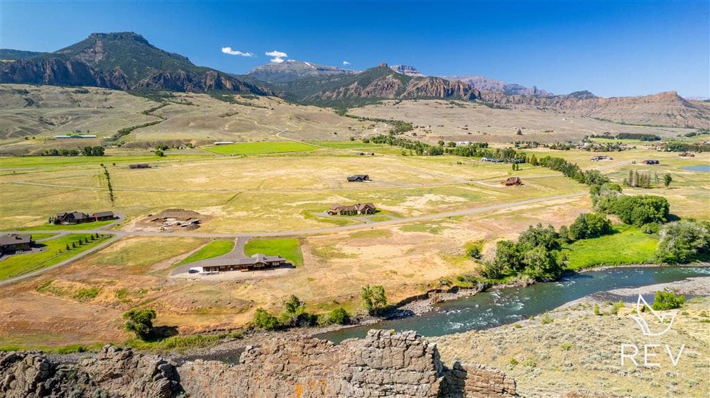 92 Big Creek Dr — photo 8 of 19