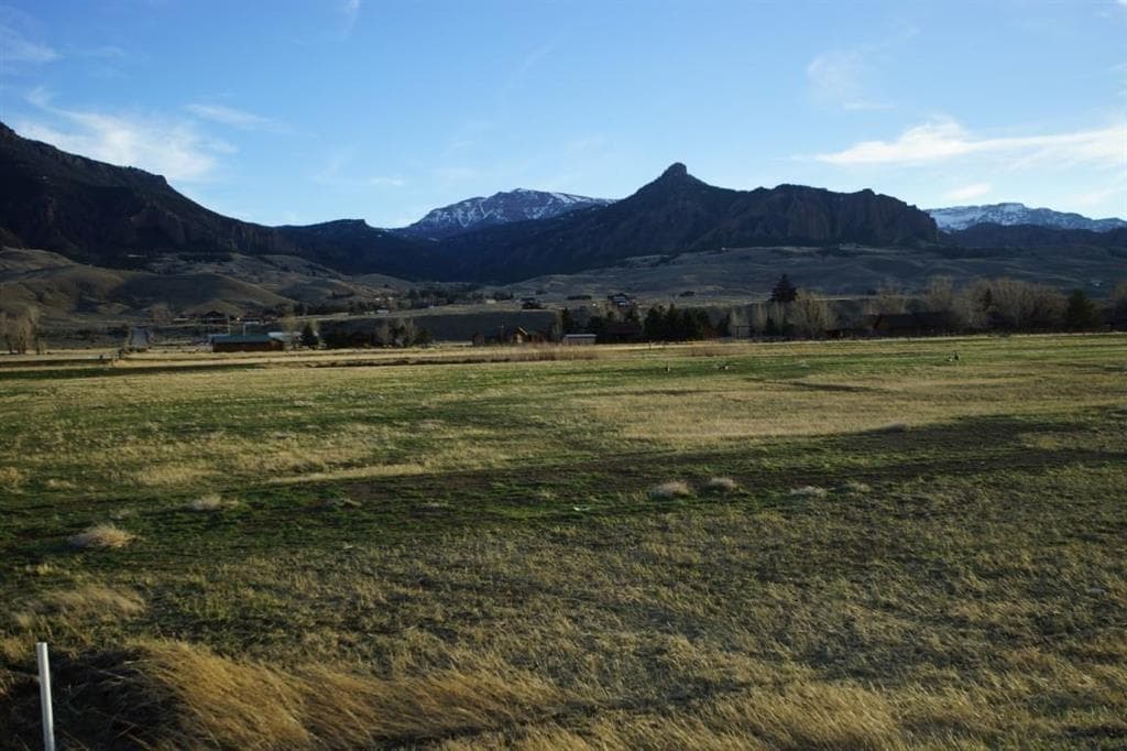 48 Big Creek Dr — photo 7 of 11