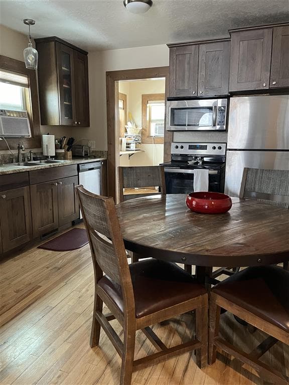 1626 Beck Ave — photo 9 of 11