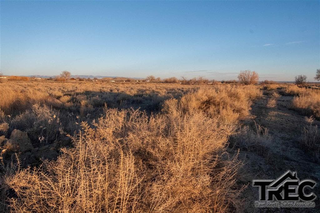 417 Fiddlers Ln — photo 13 of 19