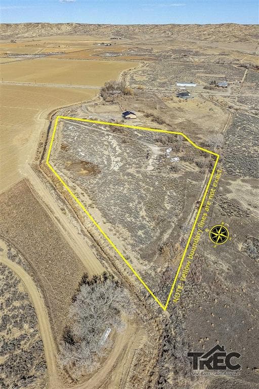 417 Fiddlers Ln — photo 4 of 19