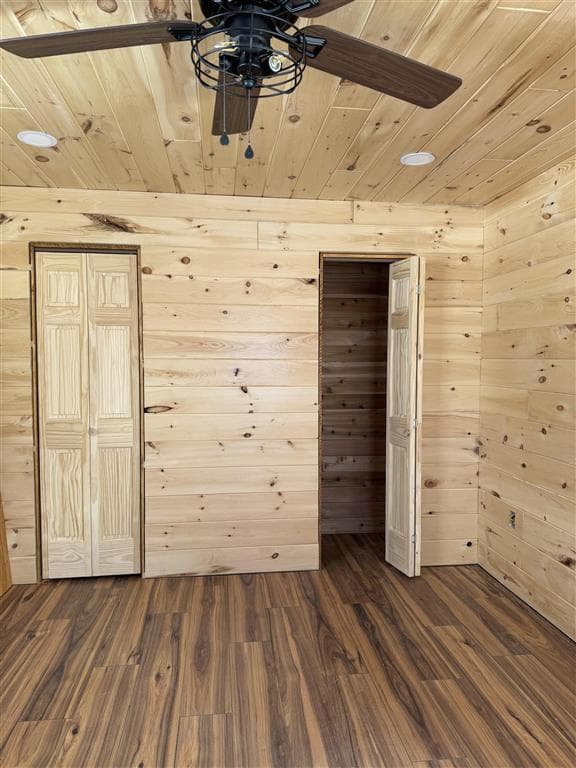 212 Hawk Dr — photo 14 of 16