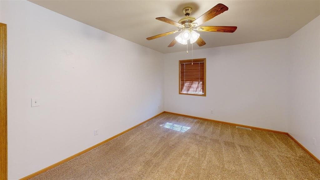 2014 Cougar Ave — photo 19 of 25