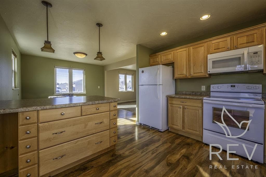 2707 Central Ave — photo 14 of 25