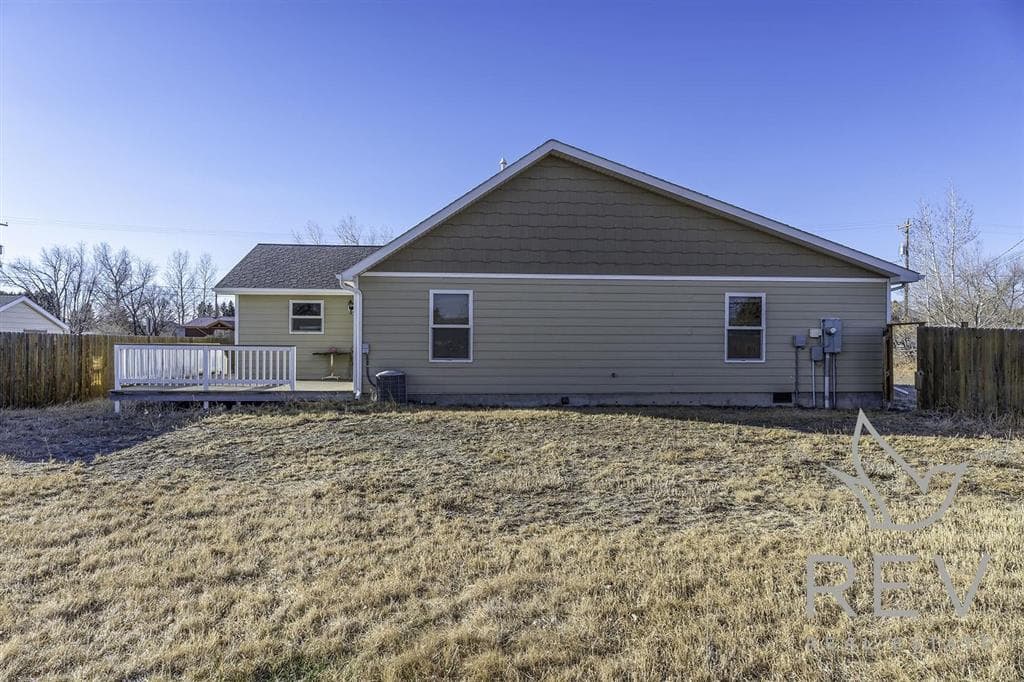 2707 Central Ave — photo 4 of 25