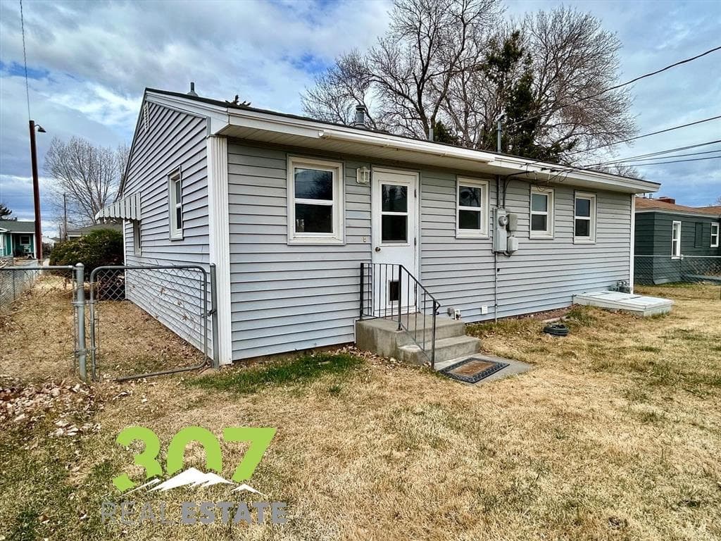 535 S Clark St — photo 19 of 25