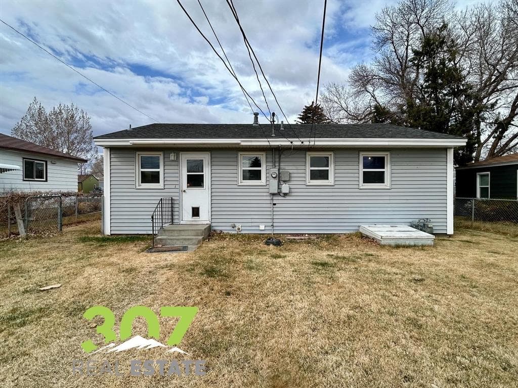 535 S Clark St — photo 21 of 25