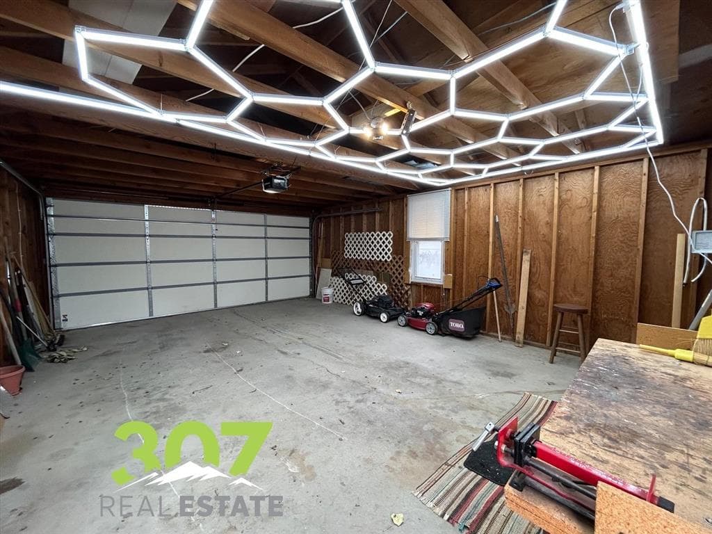 535 S Clark St — photo 25 of 25