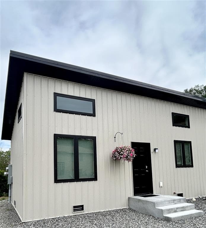 1008 Canyon View Ave photo 1