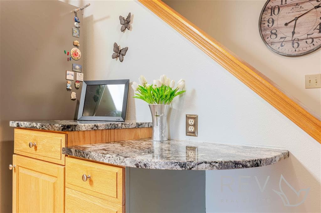 14 Beacon Dr — photo 15 of 25