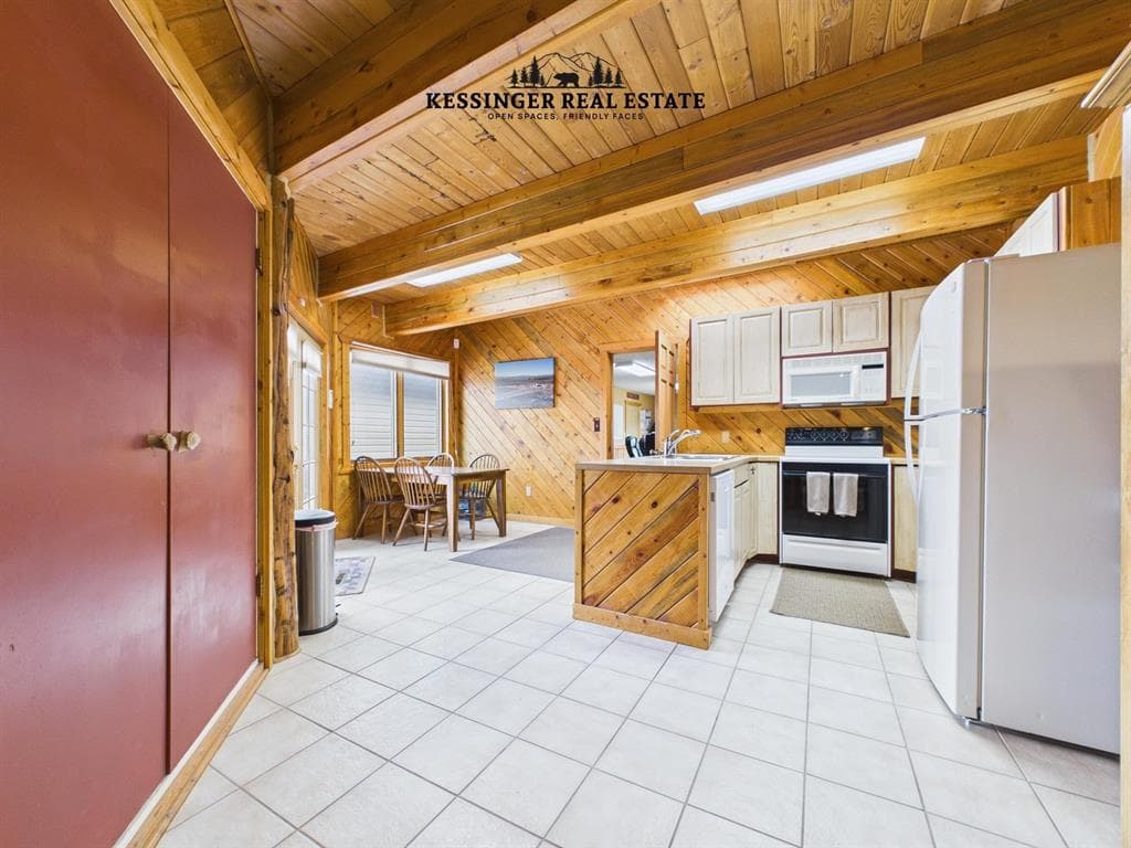 324 Robert St — photo 13 of 25
