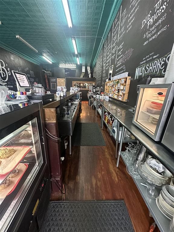 509 Greybull Ave — photo 5 of 11