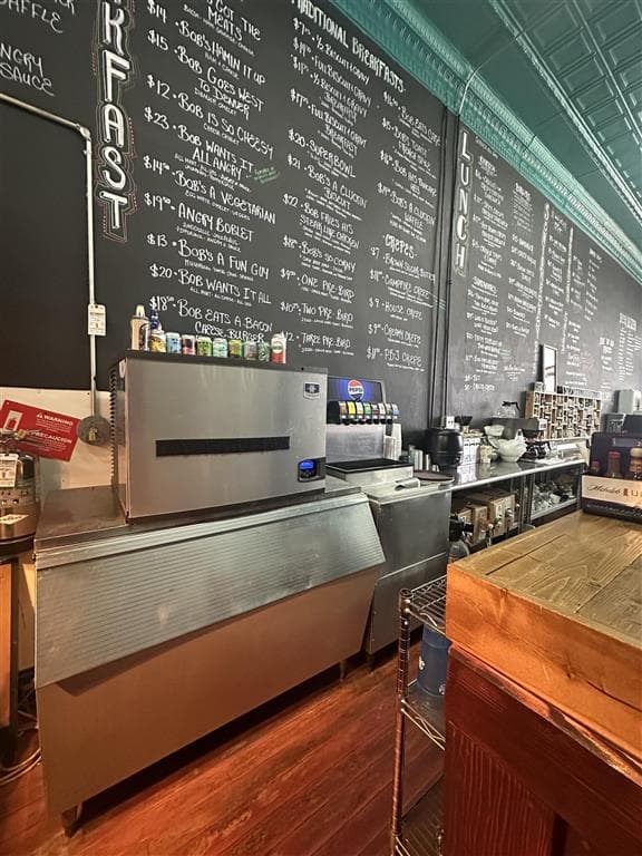 509 Greybull Ave — photo 6 of 11