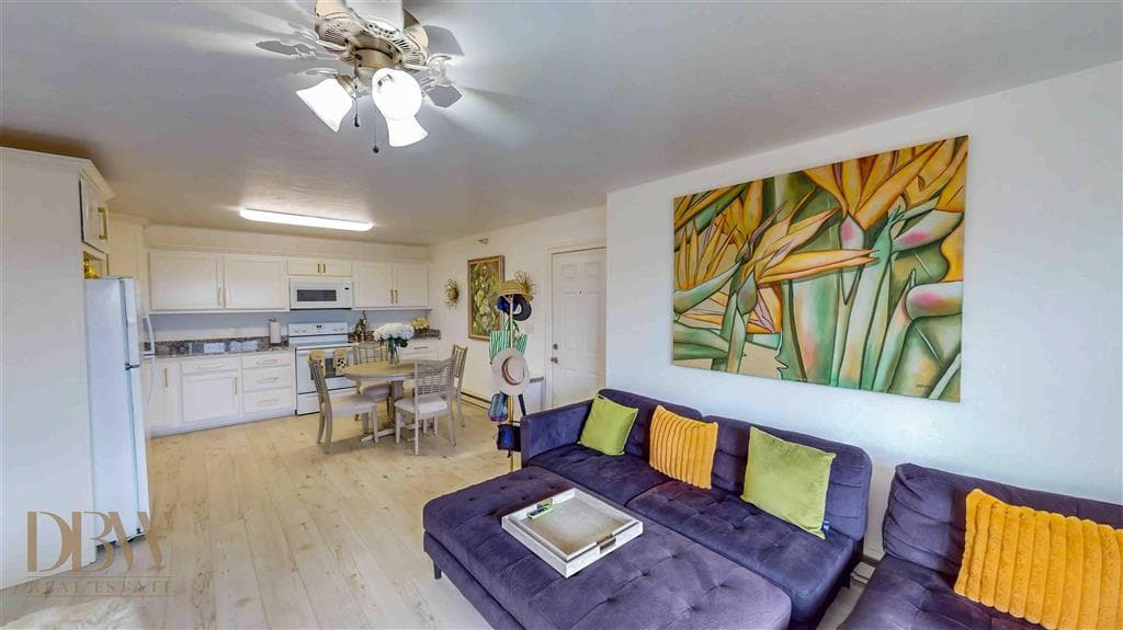 2850 Kent Ave — photo 11 of 25