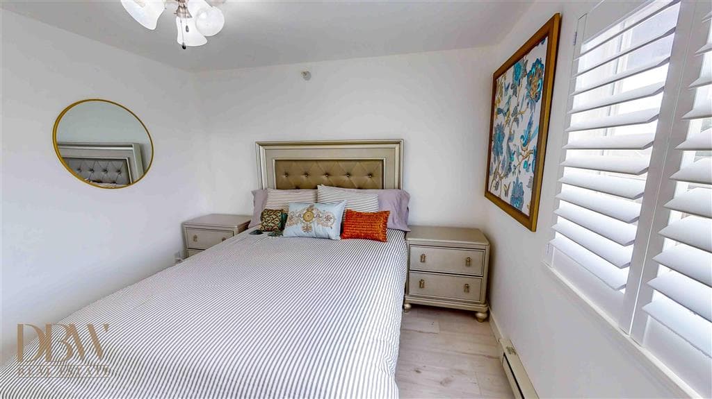 2850 Kent Ave — photo 8 of 25