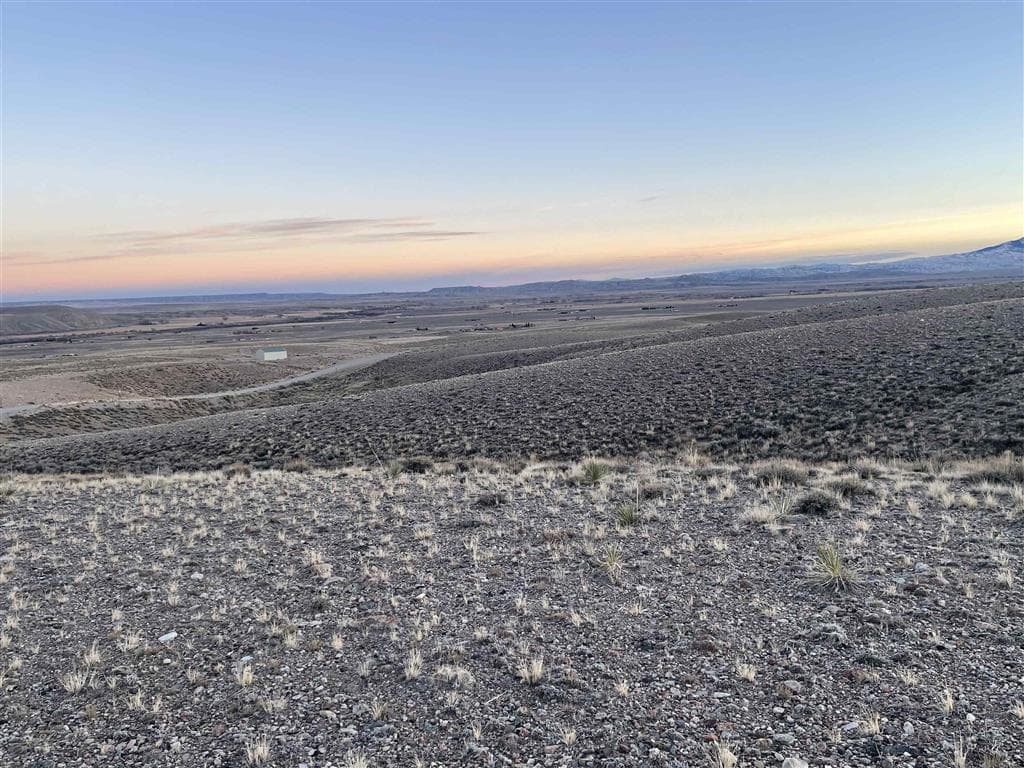 151 Windsor Way — photo 7 of 18