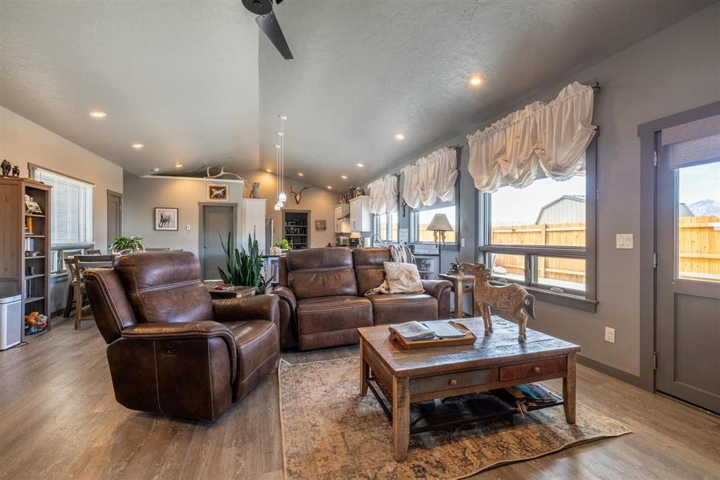 5 Cowboy Dr — photo 7 of 25