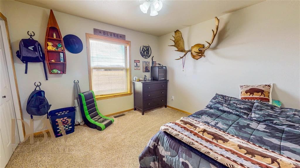 1010 Lane 11 1/2 — photo 14 of 25