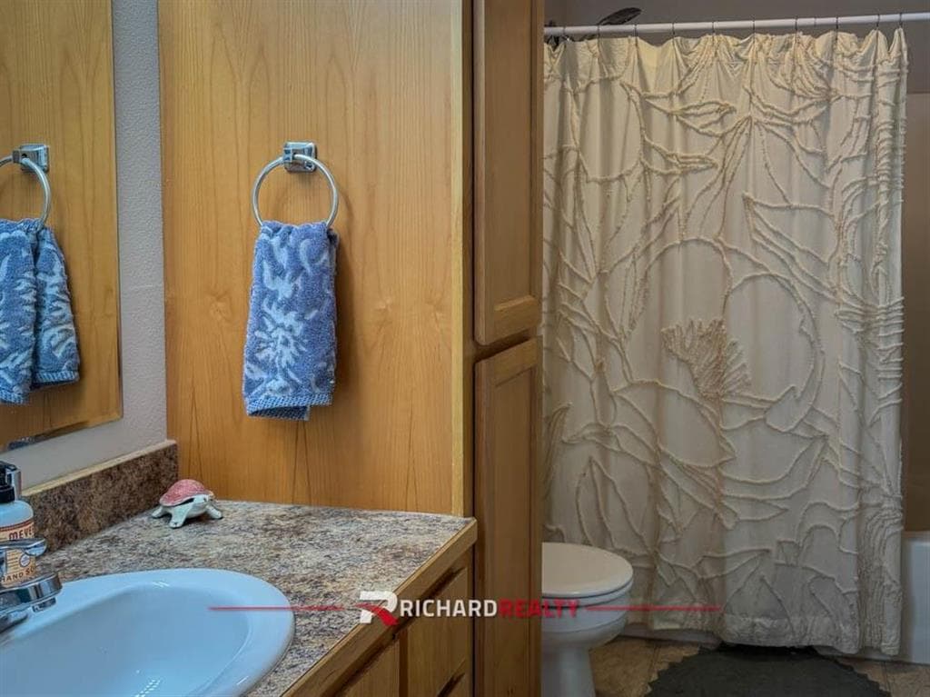 2844 Kent Ave — photo 10 of 17