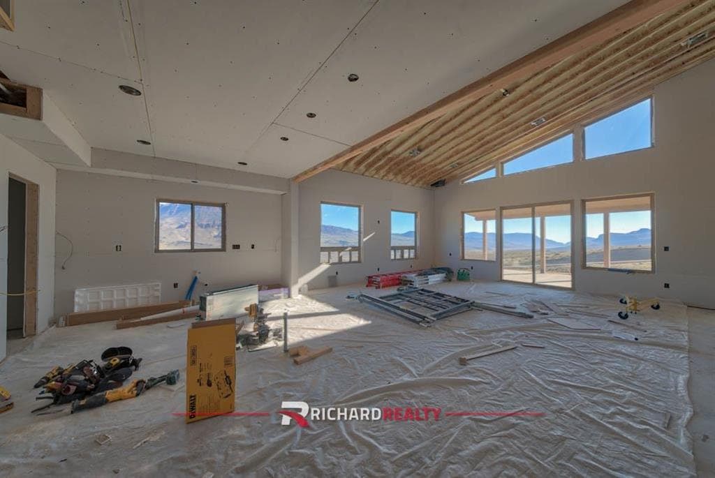 88 Irene Dr — photo 12 of 22