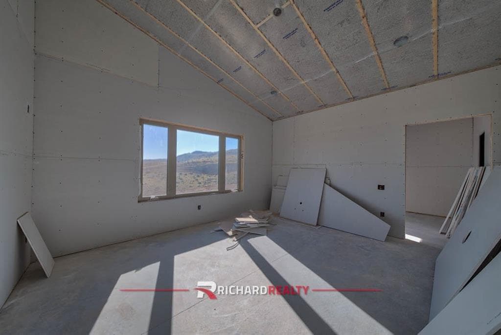88 Irene Dr — photo 15 of 22