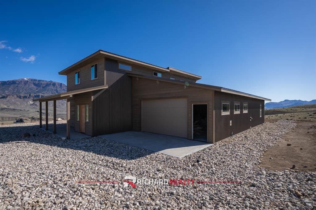 88 Irene Dr — photo 16 of 22