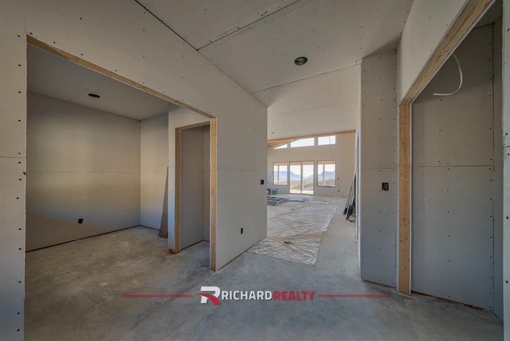 88 Irene Dr — photo 17 of 22