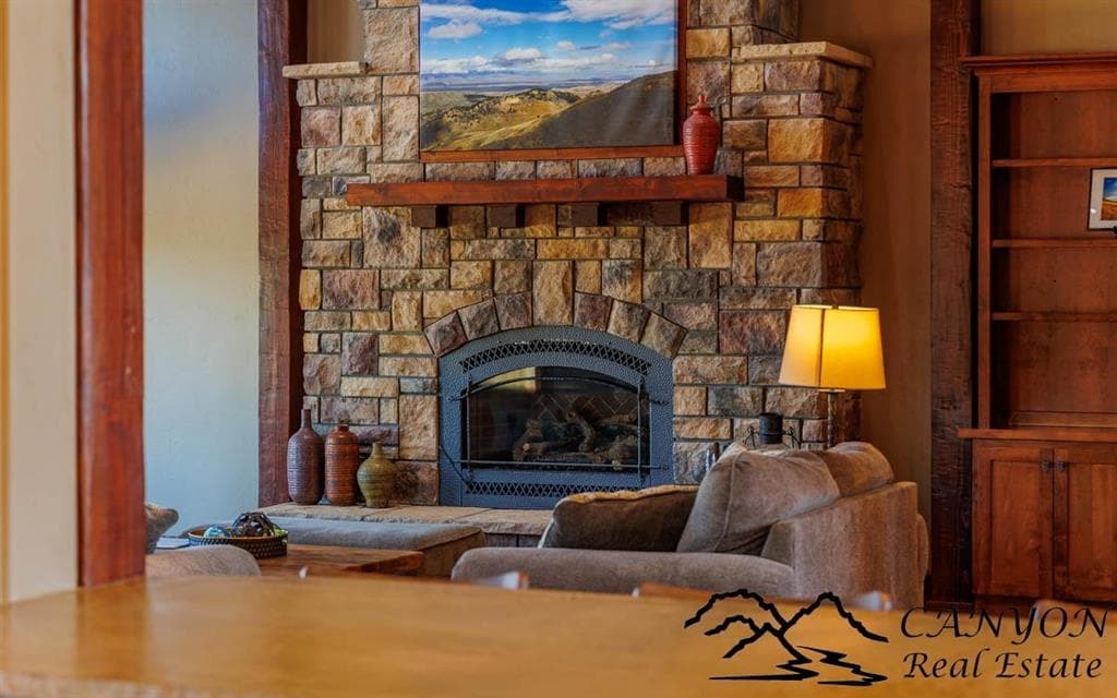 701 Olive Glenn Dr — photo 7 of 25