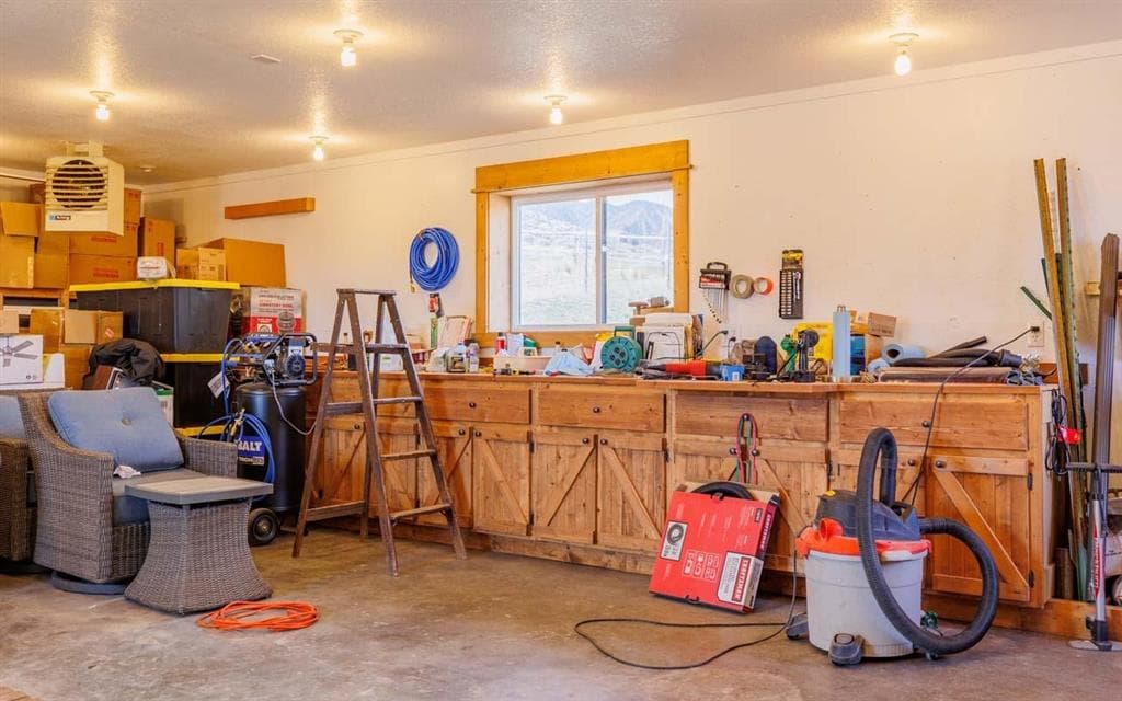 25 Moriah Rd — photo 16 of 25