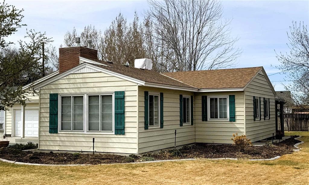 1205 Circle Rd — photo 3 of 25