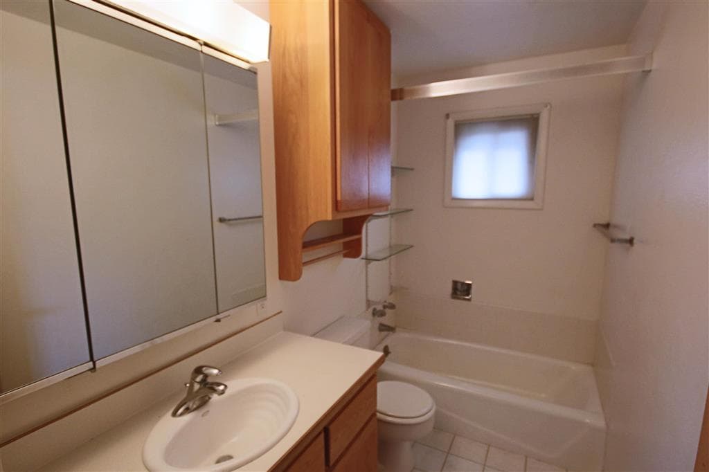 1314 Meadow Ln Ave — photo 6 of 25