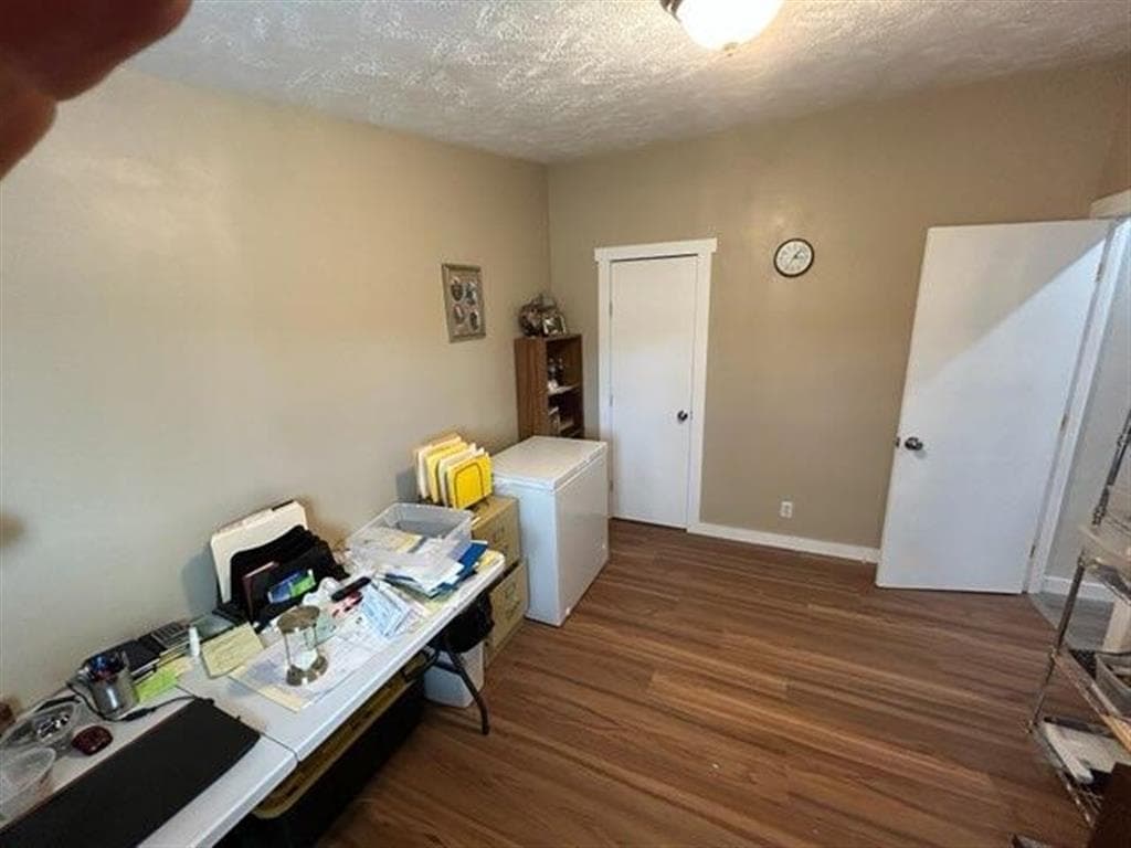 854 N 8th St — photo 6 of 18