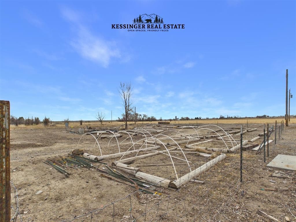 423 Lane 12 — photo 17 of 25