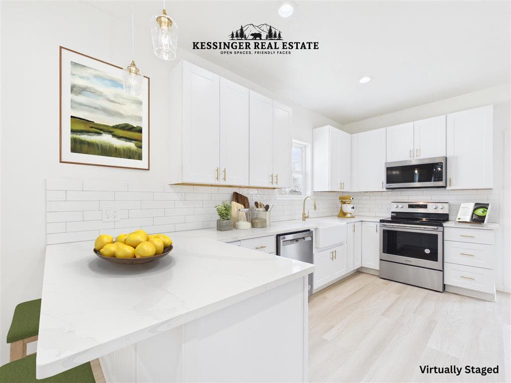 272 Park Ave — photo 12 of 25