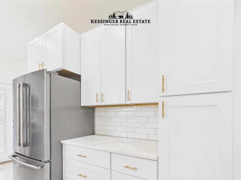 272 Park Ave — photo 16 of 25